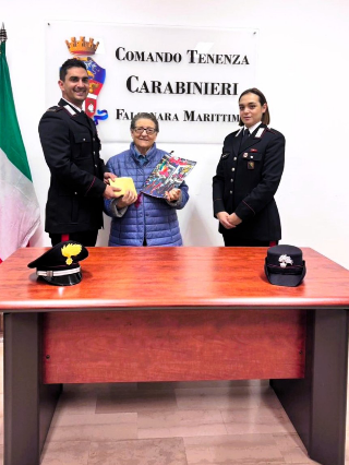 Falconara: I carabinieri restituiscono la refurtiva ad una 86enne truffata